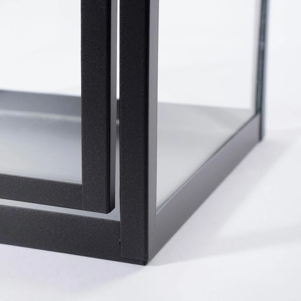 Mica Decorations Arzilla Lantaarn - L15 X B15 X H45 Cm - Zwart 6 Mica Decorations Arzilla Lantaarn - L15 X B15 X H45 Cm - Zwart - Afbeelding 4