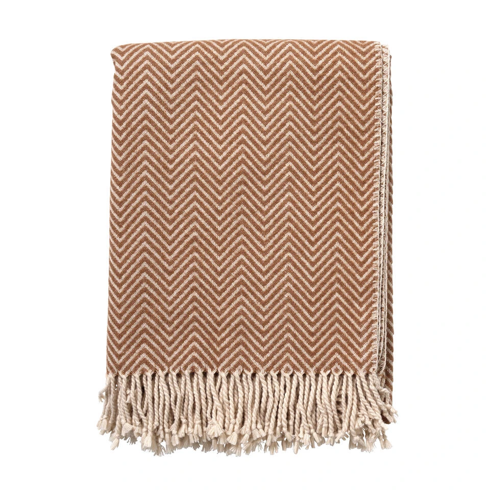 EVONY - Plaid 140x180 Cm - Tobacco Brown - Bruin - Zigzag Patroon - Franjes 3 EVONY - Plaid 140x180 Cm - Tobacco Brown - Bruin - Zigzag Patroon - Franjes