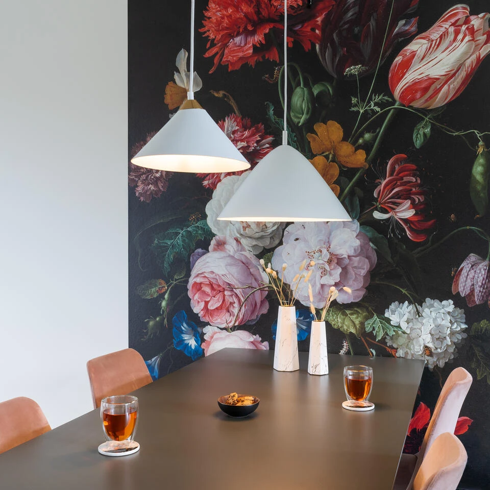 QUVIO Zeshoekige Vaas, Keramiek - Wit Met Goud Marble Look - M 4 QUVIO Zeshoekige Vaas, Keramiek - Wit Met Goud Marble Look - M - Afbeelding 2