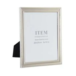 Items Fotolijstje - Zilverkleurig - Geschikt Voor Foto Van 20 X 25 Cm