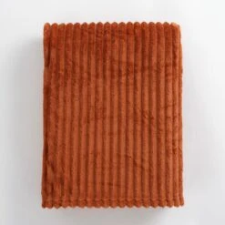 In The Mood Lorens Fleece Plaid - L180 X B130 Cm - Terra -Merkloos Winkel 8a49e42166a14b8b9ada7cdd845ff1f3