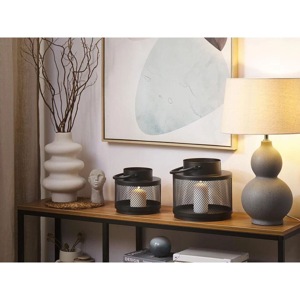 Beliani Windlichtzuilen YAMDENA - Zwart Ijzer 4 Beliani Windlichtzuilen YAMDENA - Zwart Ijzer - Afbeelding 2