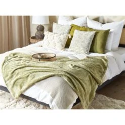 Beliani Plaid NAMDU - Groen Polyester -Merkloos Winkel aec37682ea624af987bcb1bc23faea0a