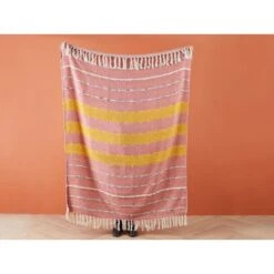 Beliani Plaid NAIKHU - Rood Katoen, Acryl -Merkloos Winkel c6e752d771054f5dafb31010b494bcab